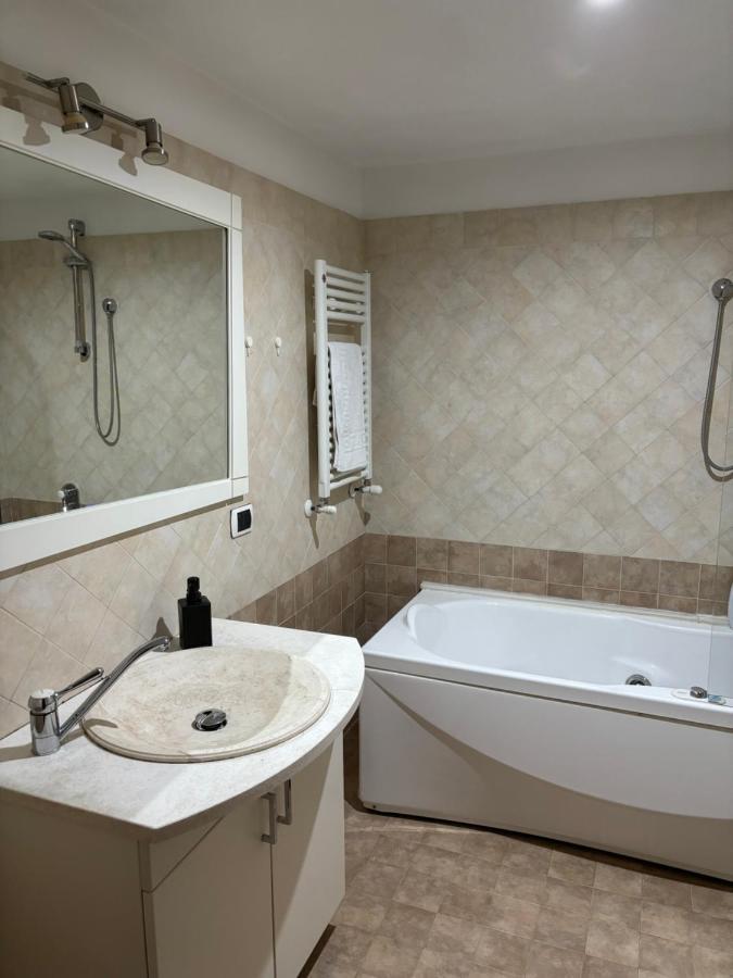 Boutique Rooms Trastevere Rome Luaran gambar